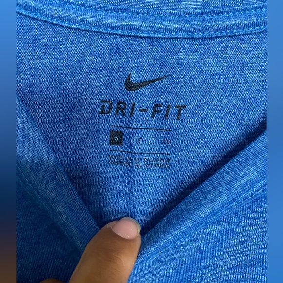 Nike Dri Fit Blue Crew Neck Tee Small - Picture 2 of 3